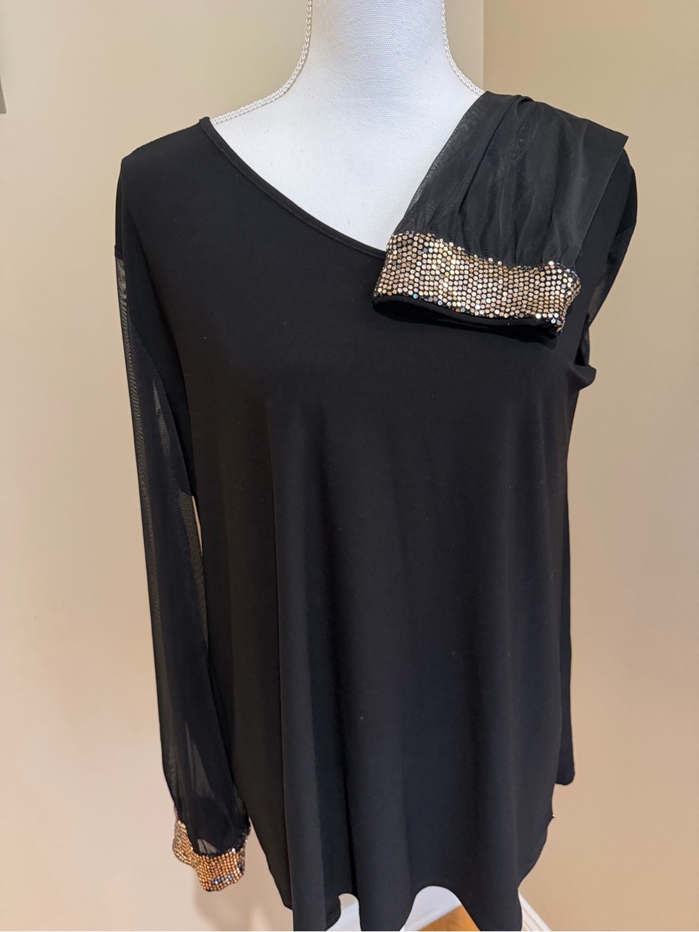 Glam Sheer Sleeves Anne Klein Top